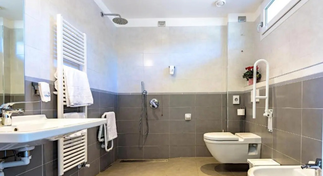 Трёхместный номер Standard Hotel Vischi