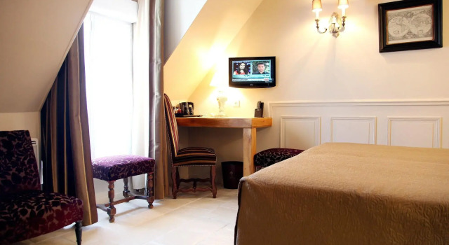 Hotel Saint-Louis en LIsle - Notre-Dame, Забронировать Отель Отели Парижа 3 звезды, 3*