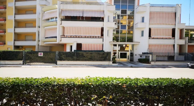 Relaxing Holiday to Discover Puglia, Rezervasyon Otel Barletta Apulia