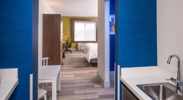 Семейный люкс Holiday Inn Express Sierra Vista by IHG