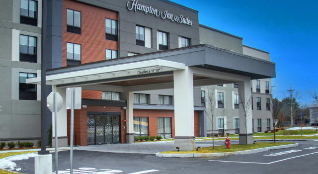 Hampton Inn & Suites North Attleboro