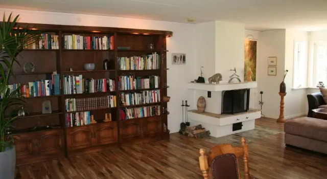 Romelegarden, Rezervați Apartament Skurup Lagos