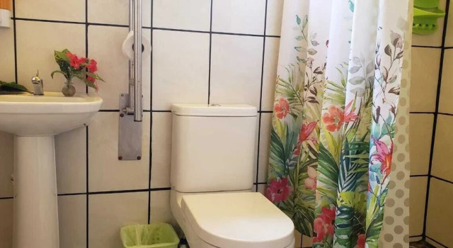 Standardowy pokój i balkonem Hostal Cecilia