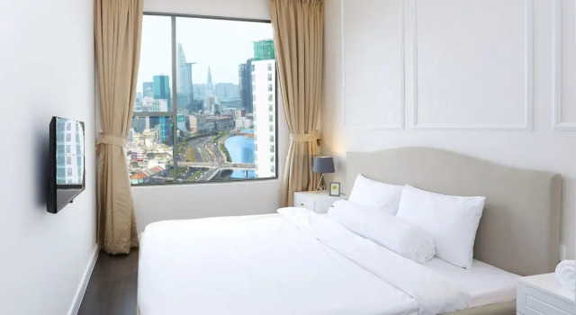 Номер Luxury Пентхаус с балконом и с видом на реку Saigon Sirius