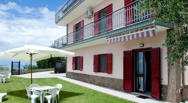 Коттедж c 1 комнатой Casa Campanina