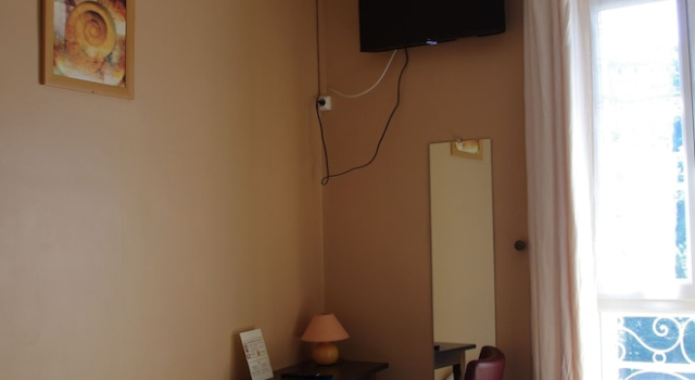 Одноместный номер Standard Hotel du Lion dOr