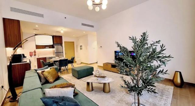 Stylish 1BR Apartment in La Sirene