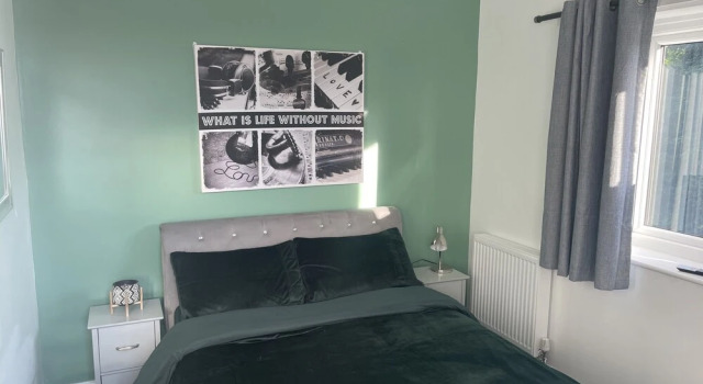 Beautiful Brand new 3-bed House in Sheffield, Varaa Huoneisto Asunnot kohteessa Merseyside, Huoneisto