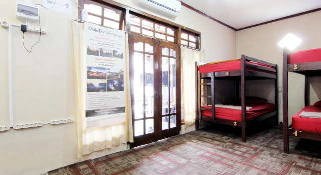 佩索那阿尔萨酒店(Pesona Artha), Book Hotel Hotels in Sentool with Parking, Parking