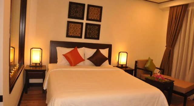 Семейный люкс с балконом The Quin Riverside Villa
