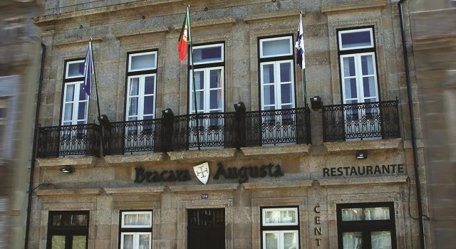 Hotel Bracara Augusta, Забронировать Отель Брага Portuguese Route of Santiago, рядом с Архиепископский дворец