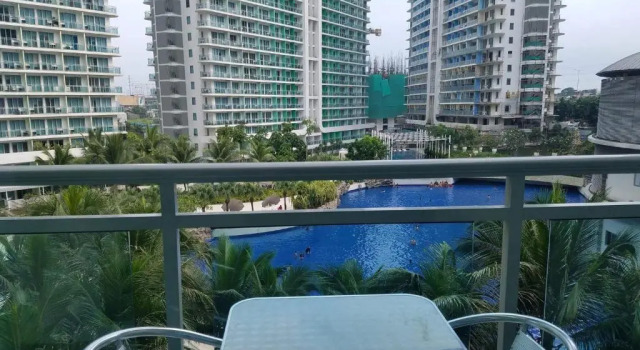 Апартаменты Manila Urban Resort at Azure
