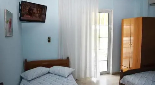 Ainalis Apartments