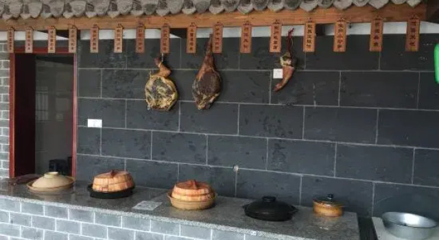 Accommodation outside Jixi Village, Prenota Hotel Hotel a Anhui con parcheggio, Parcheggio