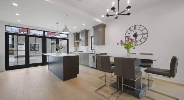 Номер Standard Jungle House Premier Residences – Downtown Columbus & Short North