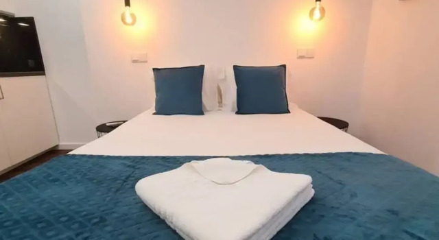 Студия c 1 комнатой с балконом Seasons Porto-Gaia by MyStay