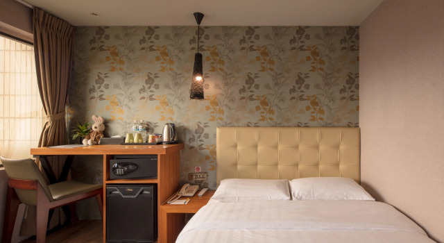 Urtrip Hotel