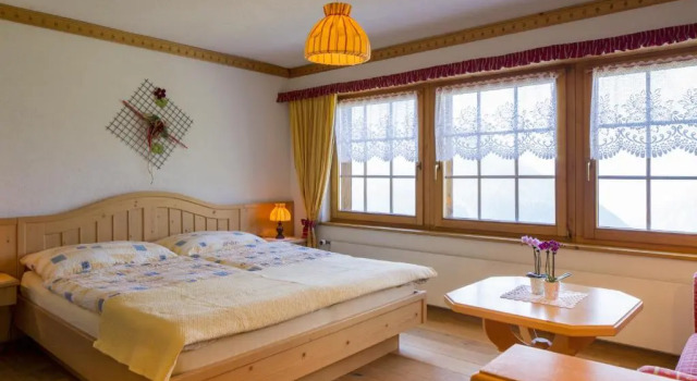 Номер Standard Alpenhotel zur Wildi Lauchernalp