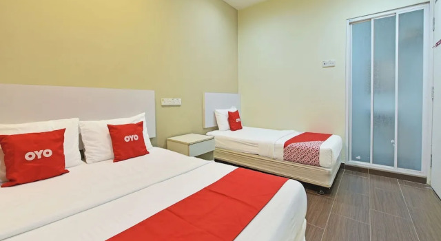 Трёхместный номер Standard OYO 90853 New Soho Hotel