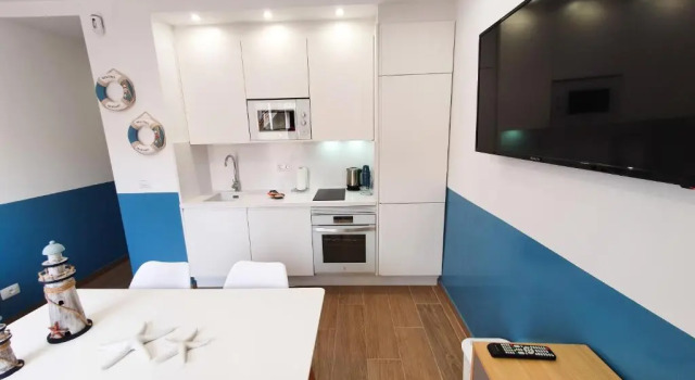Apartment Orlando Tenerife Sur PLUTO, Забронировать Апартаменты/квартира Адехе Teide National Park, рядом с Пляж Ла-Пинта