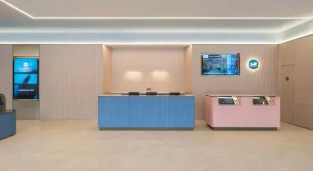 HanTing Hotel (Jingmen Zhongxiang Anlu Fuxi Road), Rezerwuj Hotel Hotele w Jingmen z parkingiem, Parking