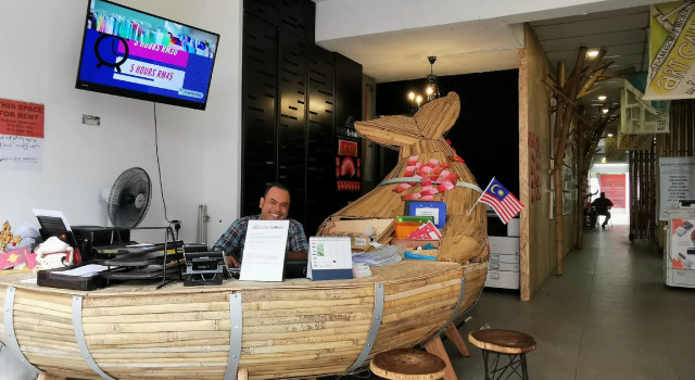 Кровать в общем номере Leo Backpackers @ Central Market