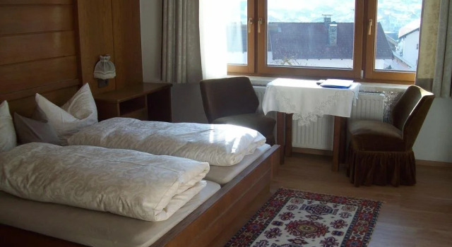 Pension Grein, Đặt Khách sạn Pfunds Tirol