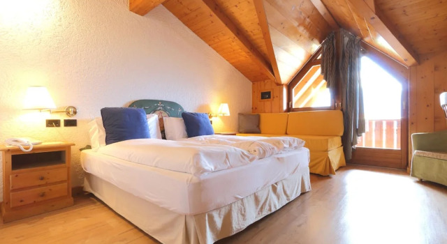 Номер Comfort c 1 комнатой с балконом и с видом на горы Park Hotel Bellacosta