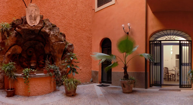 Apartment Colosseo, Забронировать Апартаменты/квартира Вокзал Термини , рядом с Piazza della Madonna dei Monti