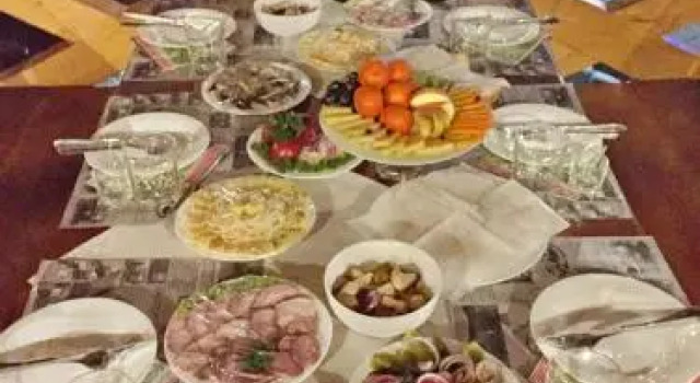 Zakhid Cottage Complex, Prenota Casa vacanze Hotel a Ivano-Frankovsk con parcheggio, Parcheggio
