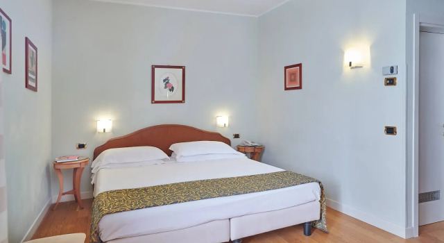 Номер Classic Hotel Plaza