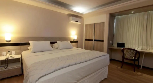 Люкс Hotel Serrano