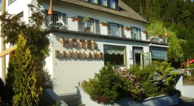 Hotel Raumland, Забронировать Отель Отели Бад-Берлебург с завтраком, Завтраки