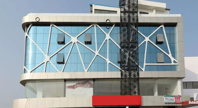 OYO 10176 Hotel Bluebell, Забронировать Отель Отели штата Раджастхана с парковкой, Парковка
