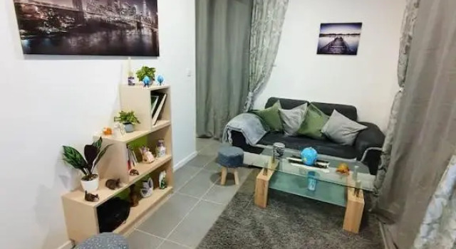 Appartement d'une chambre avec vue sur la ville jardin clos et wifi a Dijon, Забронировать Апартаменты/квартира Дижон Bourgogne Wine Route, рядом с CHU - Hopitaux Tramway Station
