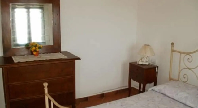 Agriturismo Gli Oleandri, Забронировать Дом для отпуска Коттеджи Лоири-Порто-Сан-Паулу, Коттедж