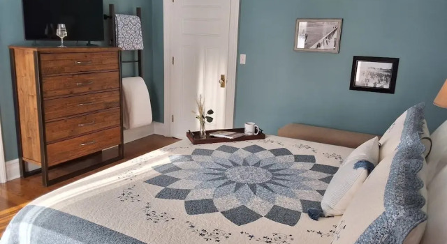 Люкс Superior Bourbon Barrel Inn Bed & Breakfast