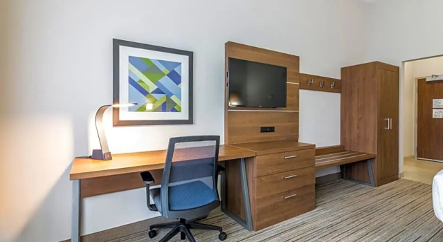 Номер Superior Holiday Inn Express - Villa Rica by IHG