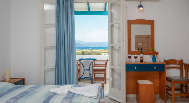 Номер Comfort Hotel Three Lakes