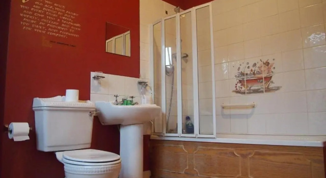 Трёхместный номер Standard Cashel Town B&B