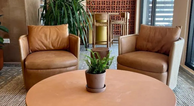 Люкс Executive HiBird- Apartment and Suites Hotel