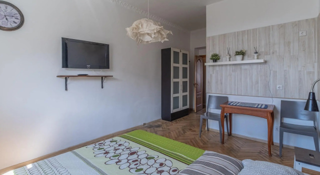 Апартаменты с балконом Weekend apart (Уикенд апарт) на улице 4-я Советская