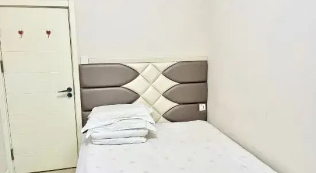 Люкс с 3 комнатами Blue Light Yingsu Homestay