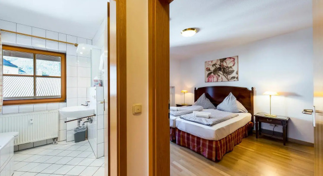 Anna, Reservar Hotel Hotéis em Garmisch-Partenkirchen com estacionamento, perto de Wankbahn, Estacionamento