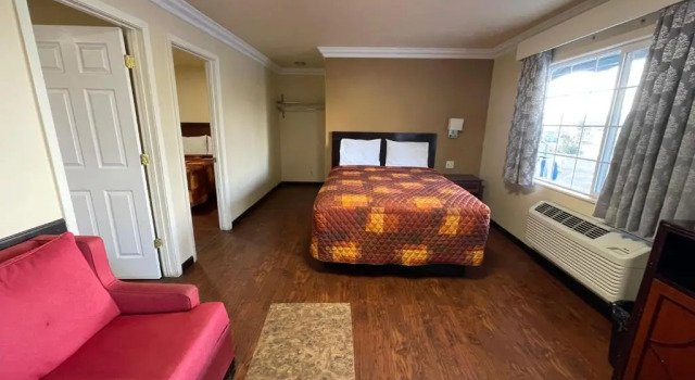 Семейный номер Standard Lamplighter Motel Clearlake