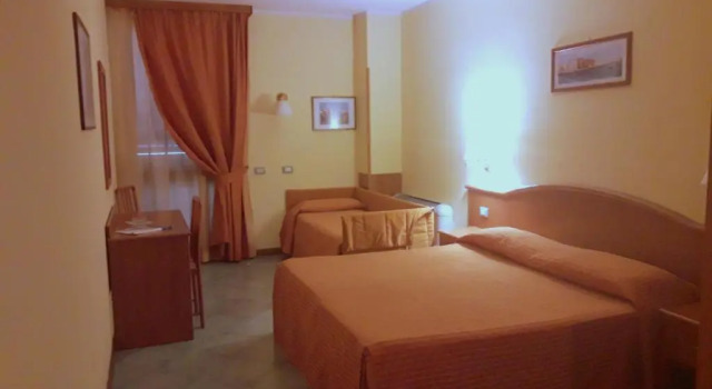 Standard- tredobbelt værelse Hotel degli Amici