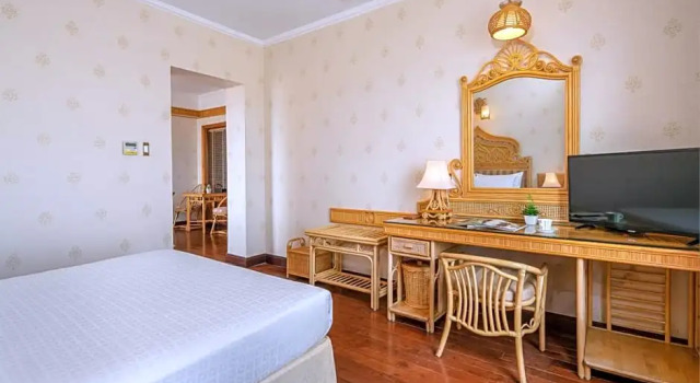 Полулюкс с видом на реку Green Plaza Hotel