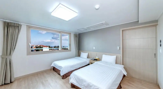 Номер Standard Jungmoon City Hotel & J-hill Hotel