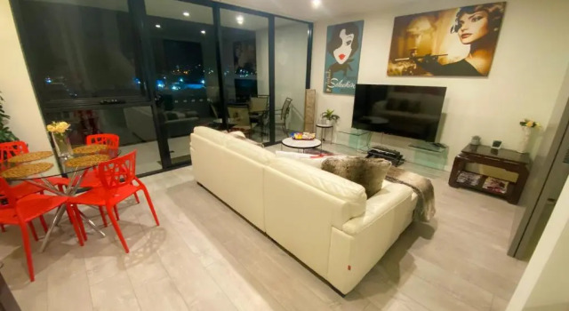 Modern, Clean, Luxury at the Right Price.....