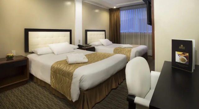 AKROS by BlueBay, Book Hotel 4-stjernede hoteller i Quito, 4*